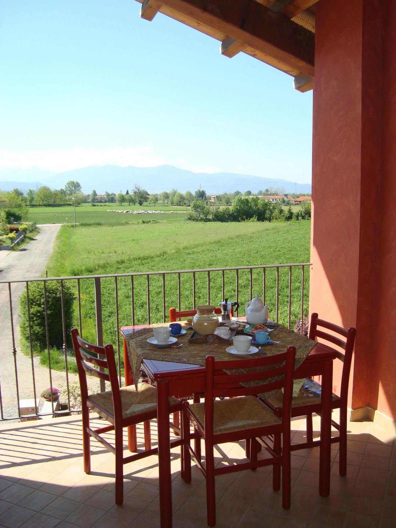 Bed & Breakfast Milu Cuneo Exteriör bild
